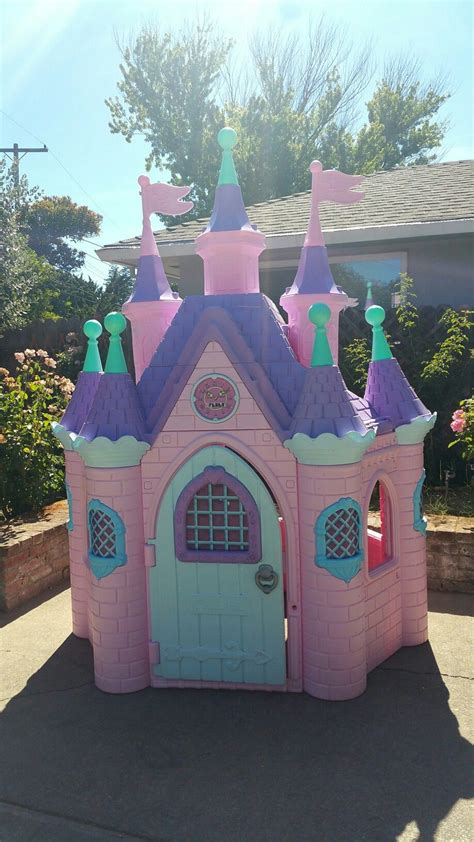 palace playhouse.